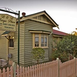 Marys Place Bed & Breakfast Ipswich Exterior photo