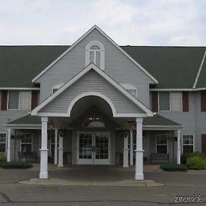 Crossings By Grandstay Inn And Suites Montevideo Exterior photo