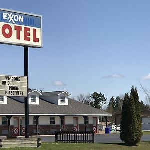 Exxon Quik Stop & Motel Wausaukee Exterior photo