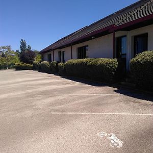 Leader Hotel Foucherans  Exterior photo