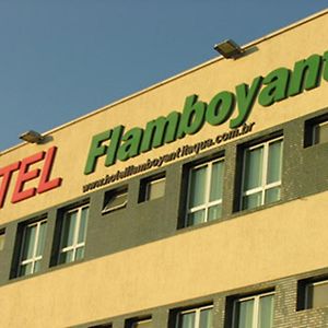 Hotel Flamboyant Itaquaquecetuba Exterior photo