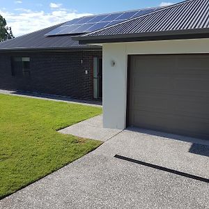 Adwaga Lodge Tamborine Exterior photo