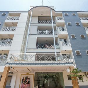 Oyo 12525 Hotel Pmr Bangalore Exterior photo