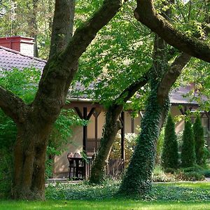 Lipowy Przyladek - Szkolenia I Wypoczynek Hotel Serock Exterior photo