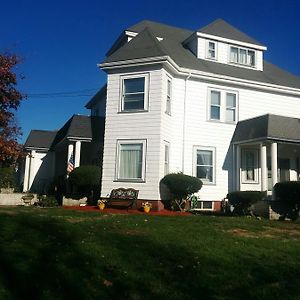 Chateau Sur Mer Bed & Breakfast Bed & Breakfast Winthrop Exterior photo