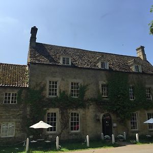 The Fox And Hounds Hotel Oakham Exterior photo