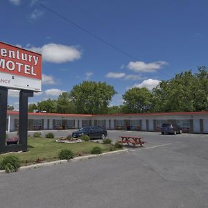 Century Motel Cornwall Exterior photo