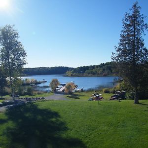 Mowat Landing Cottages New Liskeard Exterior photo