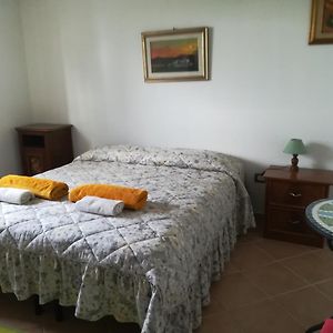 Bed And Breakfast Sas Damas Chiaramonti Exterior photo