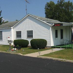 Chapel Hill Motel Brevort Exterior photo