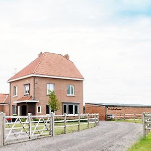 De Perenboom Bed & Breakfast Belsele Exterior photo