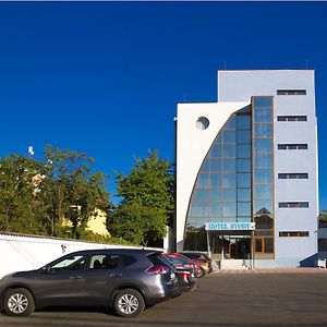 Hotel Story Târgu Jiu Exterior photo