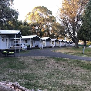 Jenolan Holiday Park Oberon Hotel Exterior photo