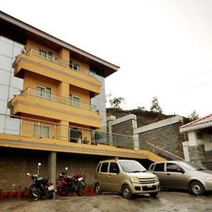 The Tal Paradise Hotel Bhimtal Exterior photo