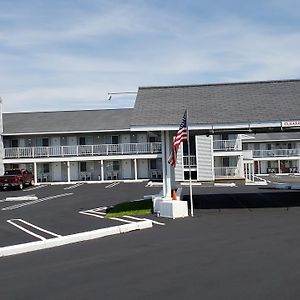 Aurora Borealis Saint Ignace Exterior photo