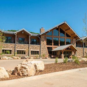 Echo Bluff State Park Hotel Eminence Exterior photo