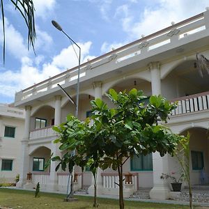 Excel River View Hotel Yangon Exterior photo