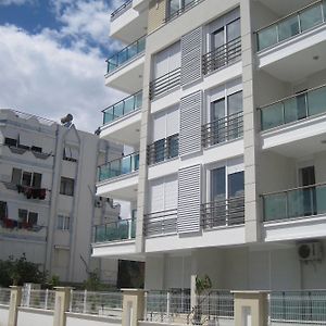Antalya Port Flats Apartment Konyaalti Exterior photo