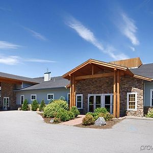 Best Western Plus Ticonderoga Inn And Suites Exterior photo