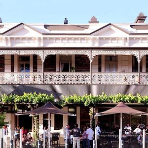 Hotel Metropolitan Adelaide Exterior photo