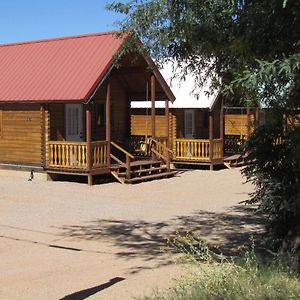 Katie'S Cozy Cabins Hotel Tombstone Exterior photo