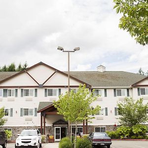 Fairbridge Inn & Suites Dupont Exterior photo