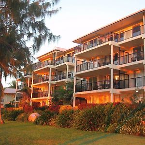 Rose Bay Resort Bowen Exterior photo