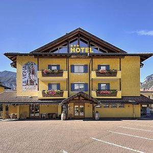 Hotel Garni La Vigna - Adult Friendly San Michele all'Adige Exterior photo