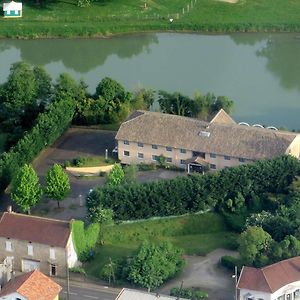 N'Atura Hotel Aire-sur-l'Adour Exterior photo