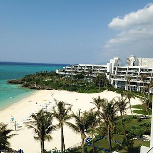 Palace In Moon Beach Hotel Onna Exterior photo