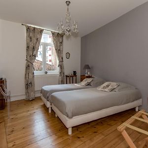 Chambre D'Hotes Les Cles Des Places Bed & Breakfast Arras Exterior photo