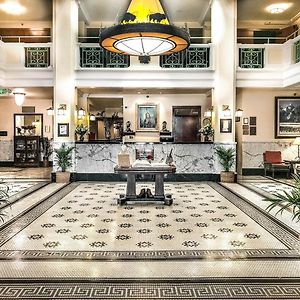 Historic Plains Hotel Cheyenne Exterior photo