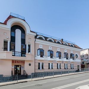 Regina Na Universitetskoy Hotel Kazan Exterior photo