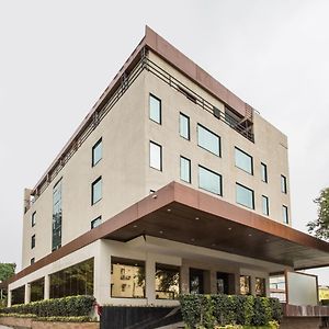 Palette - Hotel Solaris Indore Exterior photo