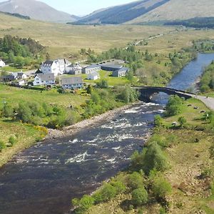 Bridge Of Orchy Hotel Exterior photo