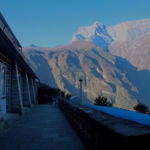 Panorama Lodge And Restaurant Namche Bazar Exterior photo