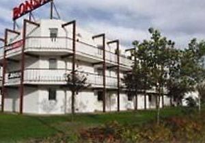 Bonsai Hotel Orleans Exterior photo