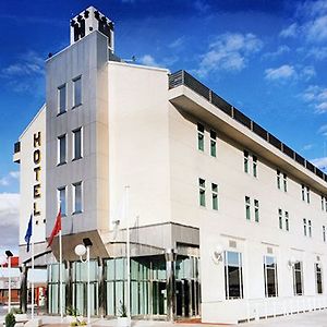 Hotel Ciudad De Fuenlabrada Exterior photo