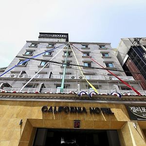 California Hotel Guri Exterior photo