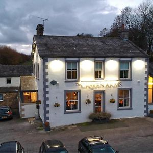 The Craven Arms Hotel Settle Exterior photo