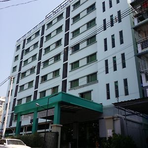 Silver Green Hotel Yangon Exterior photo