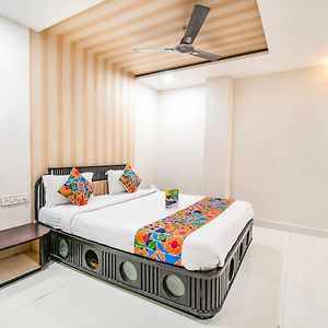 Fabhotel Galaxy Bhanwar Kuan Indore Exterior photo