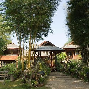 Khum Lanna Hotel Phrao Exterior photo