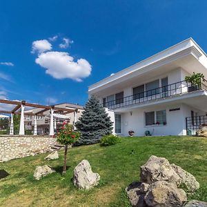 Apartman Lipa Mikulov Apartment Exterior photo