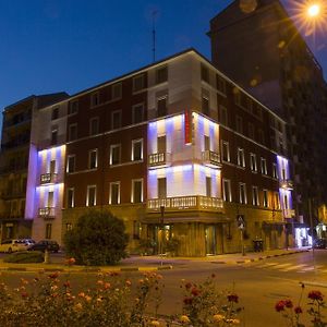 Hotel Londra Alessandria Exterior photo