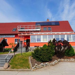 Landhaus Mecklenburg Hotel Waren  Exterior photo