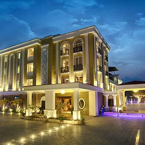 Four Vedas Hotel & Resort Siliguri Exterior photo