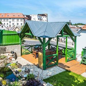 Penzion-Apartman Soucek Hotel Jindřichŭv Hradec Exterior photo