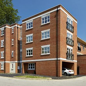 Hendry Court By Flying Butler Apartment Maidenhead Exterior photo