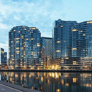 Winston Apartments Docklands Melbourne Exterior photo